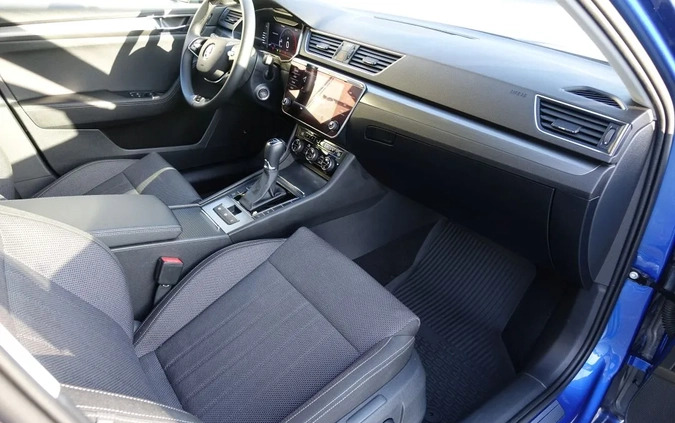 Skoda Superb cena 125000 przebieg: 93000, rok produkcji 2022 z Nowy Staw małe 781